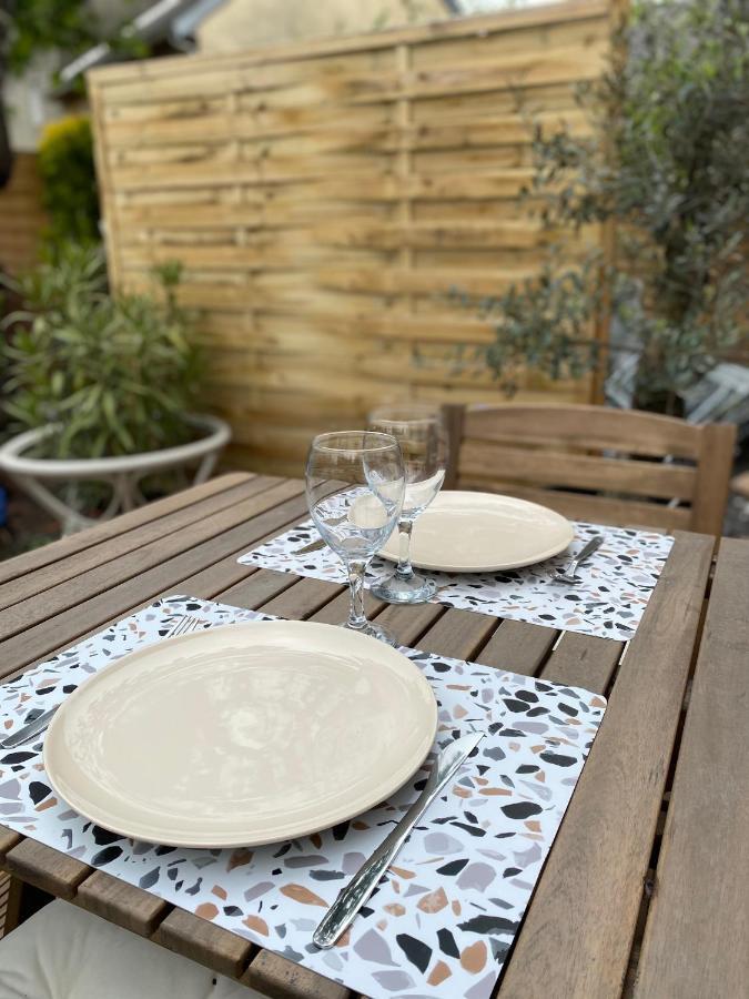 La Suite Dandy - Beau T2 -Terrasse, Parking Gratuit, Climatisation Bagnères-de-Bigorre Exterior foto
